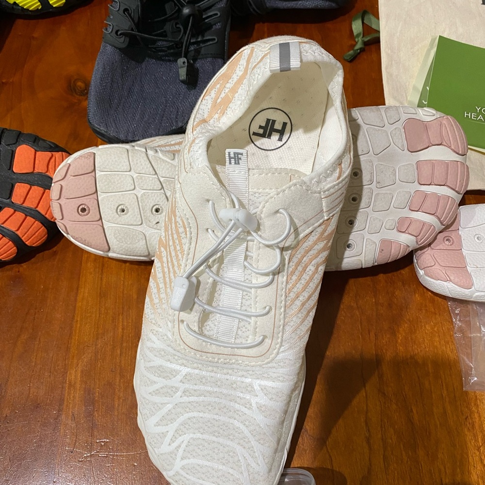 HIKE Footwear, Barefoot style, sandals , orthopedic
